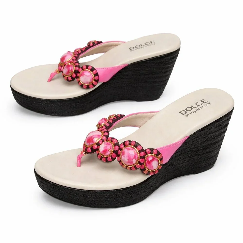DOLCE by Mojo Moxy Pink Slip-On Wedge Thong Sandals Shoes Size 6.5M